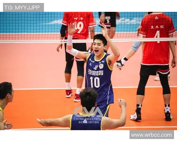 深入分析上海排球队的运营策略与发展模式探讨