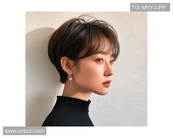 男生发型灵感来自足球明星的时尚潮流与个性魅力解析 男生发型灵感来自足球明星的时尚潮流与个性魅力解析